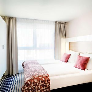 Queen Room City View